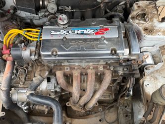 Prelude H22a motor with 5speed transmission and sport shifter