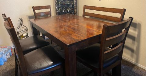 Kitchen Table