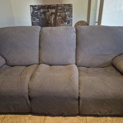 Recliner Couch and Recliner Love Sest