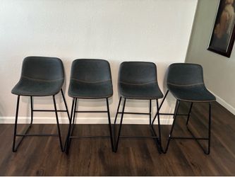 Bar stool