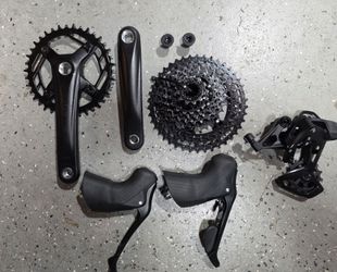 Microshift Sword Black drivetrain set gravel bike