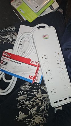 New Hyper Tough 10-Outlet Surge Protector w/ 10ft Cord & USB-C