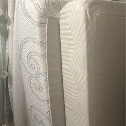 Free 2 Full Size Mattress 