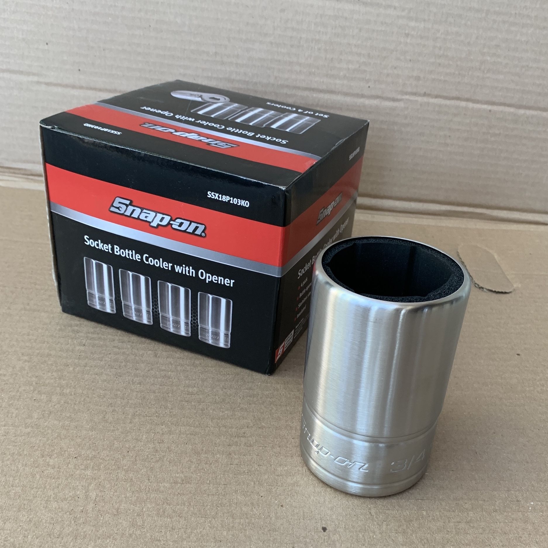 Snap-on ソケット缶クーラー 3色セット Snap-on Tools Socket Bottle Cooler with Opener - Brand New for