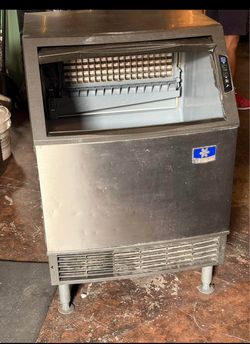 Manitowoc Commercial Undercounter Ice Maker - UD0190A-161B