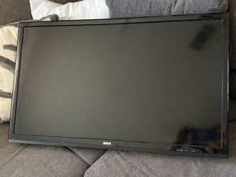 32 inch RCA TV