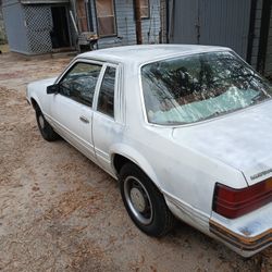 1984 Ford Mustang
