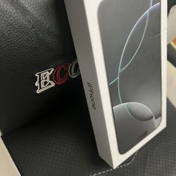 iPhone 16 Pro Max 1TB UNLOCK