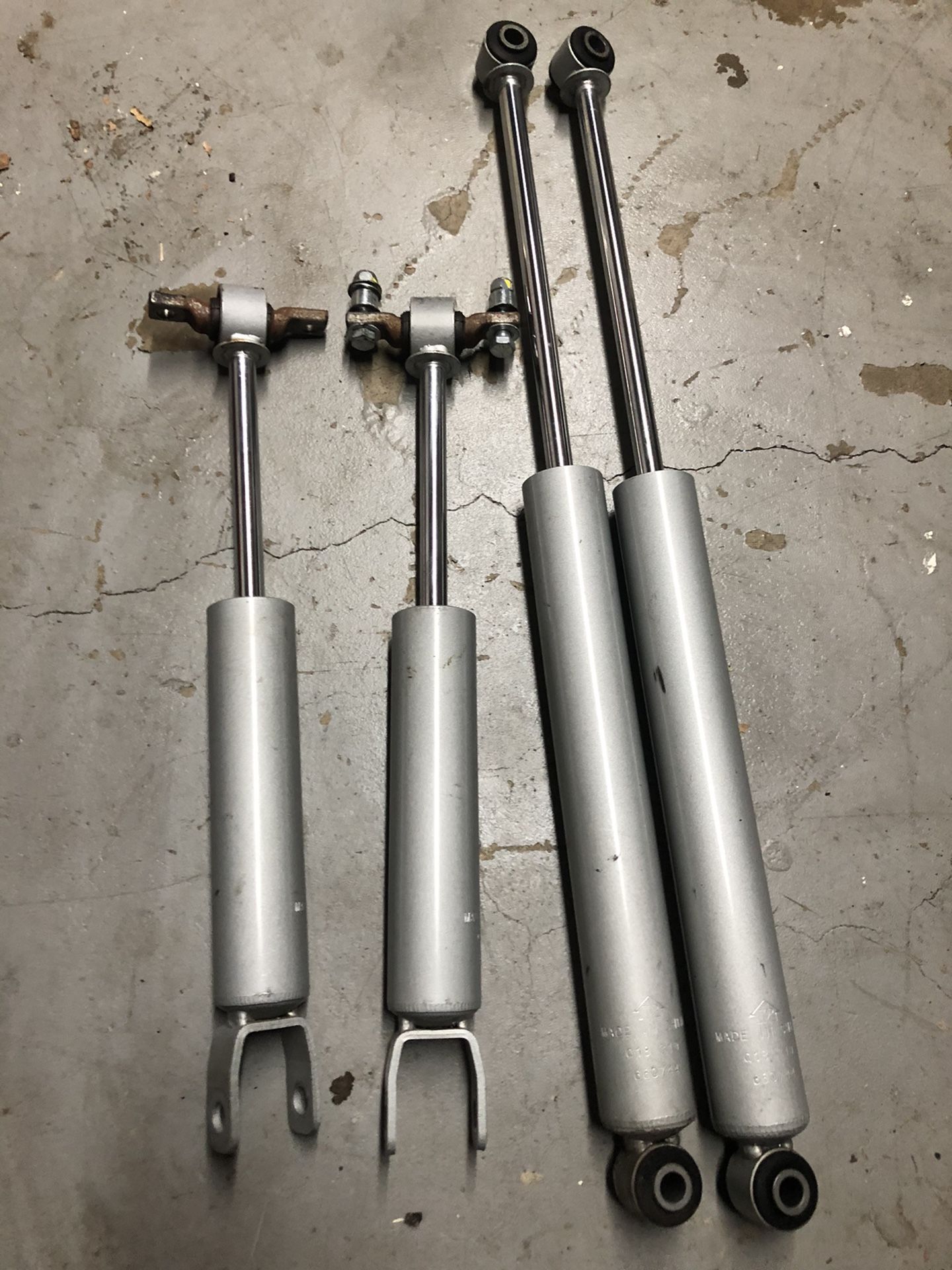 Rough Country N3 Rear Shocks 1.5-2.5" For Toyota Tundra2022-2023