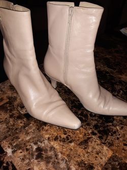 Beige Leather Boots (Woman)