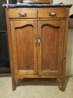 Wood Kitchen Cabinet! Need Gone Asap