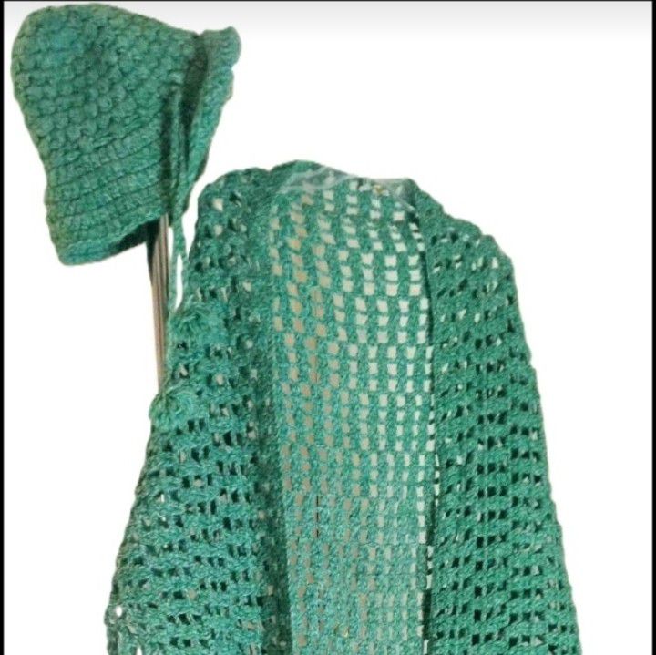 Women's Handmade Teal Green VintageCrochet Fringe Poncho Shawl and matching Hat