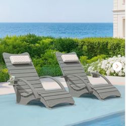 Light Gray 2-Piece HDPS Plastic Aquawave Outdoor Chaise Lounge Pool Lounge Chairs with Headrest and Cup Holder for Pool