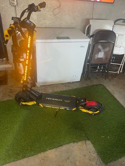 Electric scooter