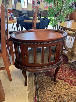 Oval Mahogany Display Cabinet Side Table