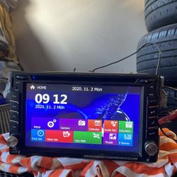 I sell this radio has for Bluetooth camera has GPS video radio 