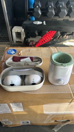 Momcozy Wearable Breast Pump with Bottle Warmer