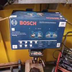 Bosch New Battery And Chager Included 