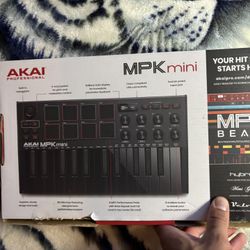 Akai Midi Controller 