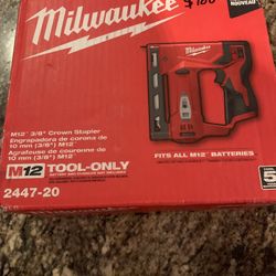 Milwaukee M12 Nueva Tool Only 