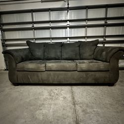 Need Gone ASAP‼️  Sofa used but good condition