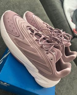 Women Adidas Shoes Size 8