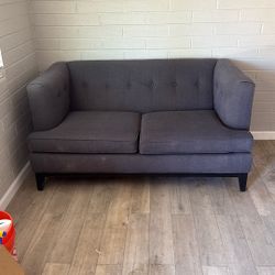 Love Sofa