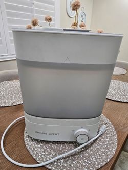 Avent Philips baby bottle sterilizer and dryer