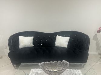 Luxury Seating Sofa - 3 Pieces