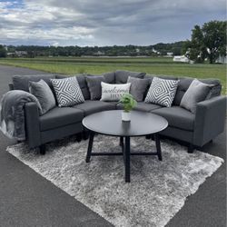 GREY SECTIONAL for SALE - Traditional Style 😍