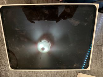256GB iPad Pro 13-inch (M5) Wi-Fi + Cellular