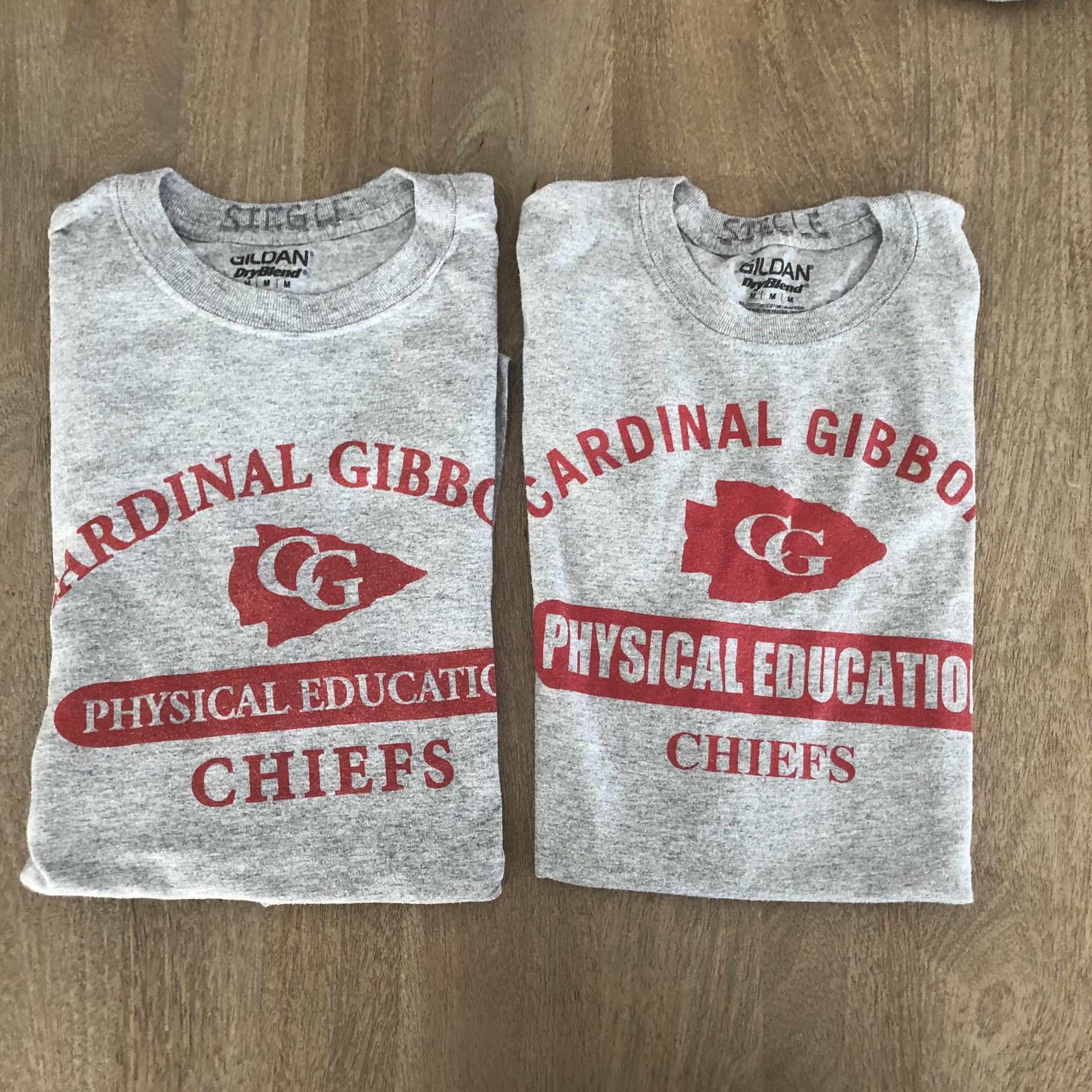 CARDINAL GIBBONS HS PE UNIFORM SHIRT SIZE M