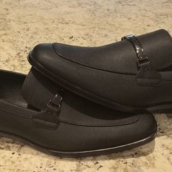 100% AUTHENTIC Men's Guess Business Loafer Dress Shoes size 9 BRAND NEW $20