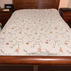 Queen Bed Frame + Mattress + Blankets