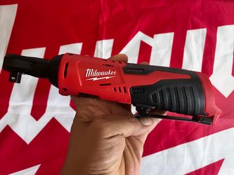 Milwaukee M12 3/8" Ratchet