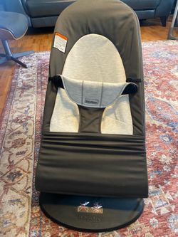 Baby bouncer seat
