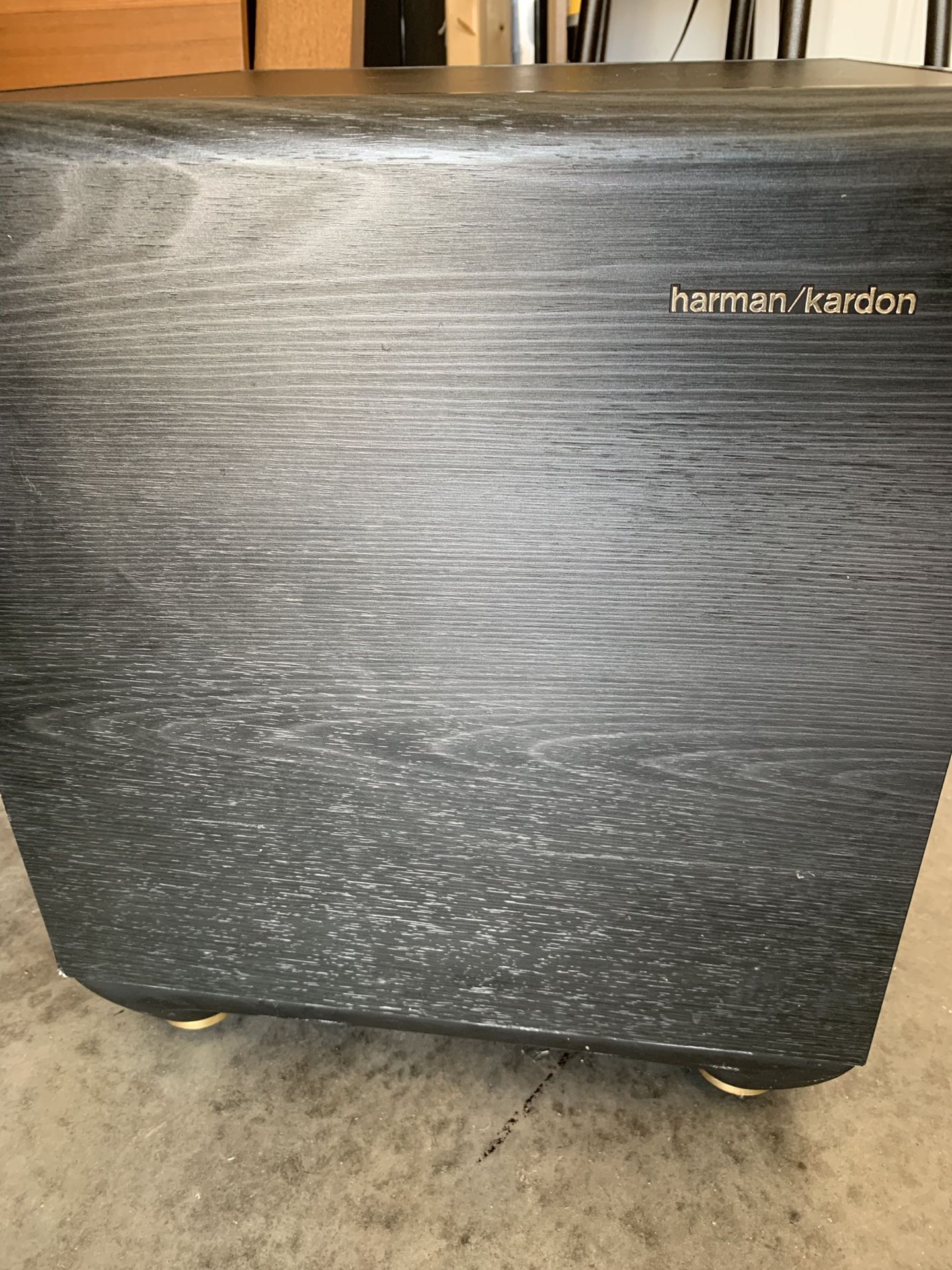 Harmen/Kardon subwoofer