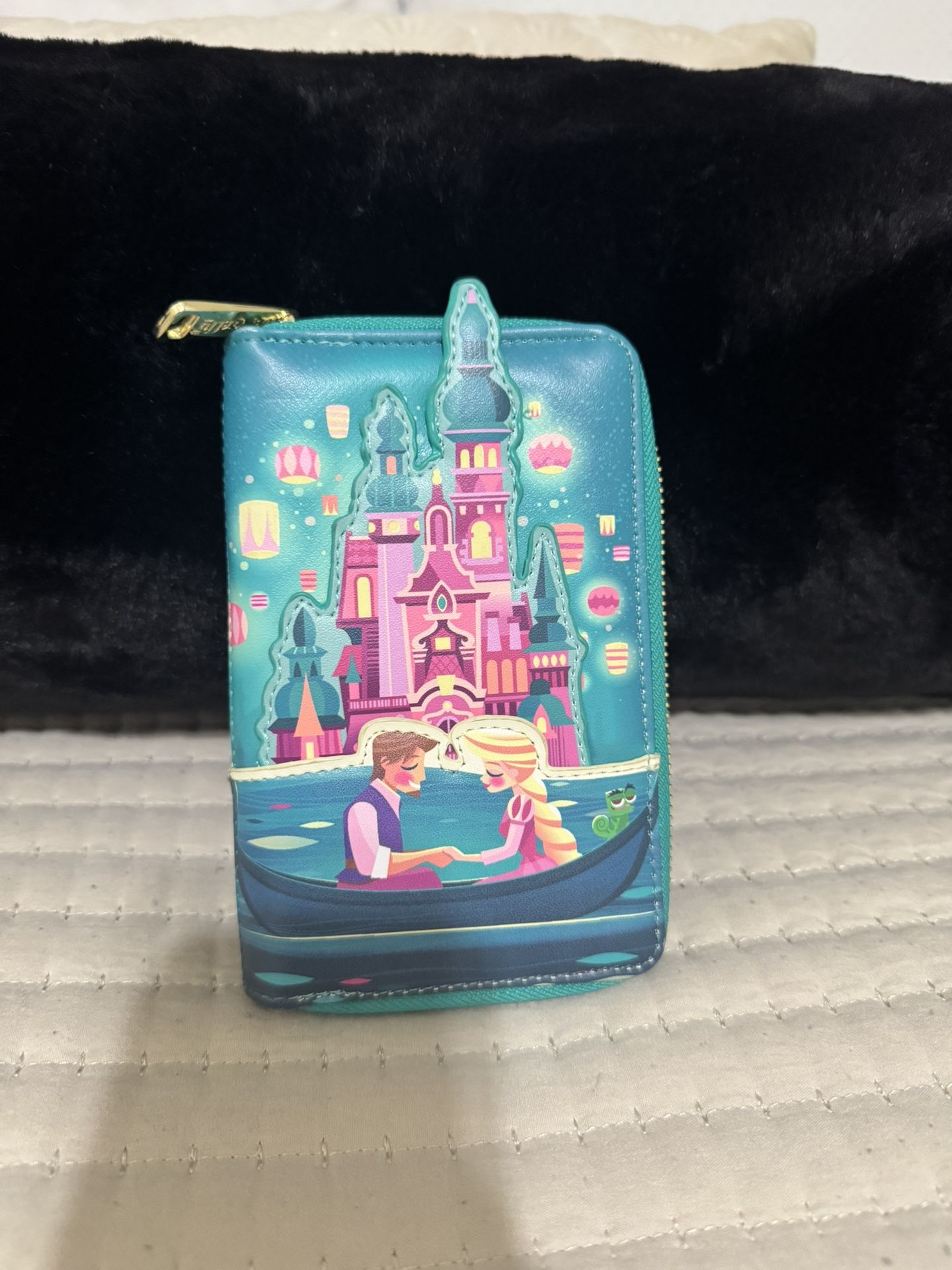 Loungfly Wallet