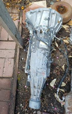 Lexus IS300 oem auto tranmission 

