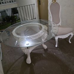 Dinning Table With 4 Chairs