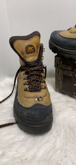 Sorel men boots size 10
