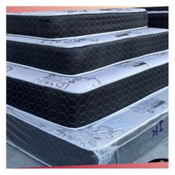 Cal king size mattress/ Colchon