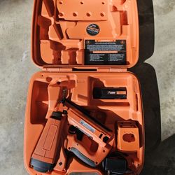 Paslode Cordless 16 Gauge Angled Finish Nailer