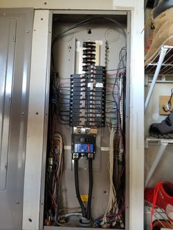 electric hello I am doing work throughout Virginia and please only interested people text.