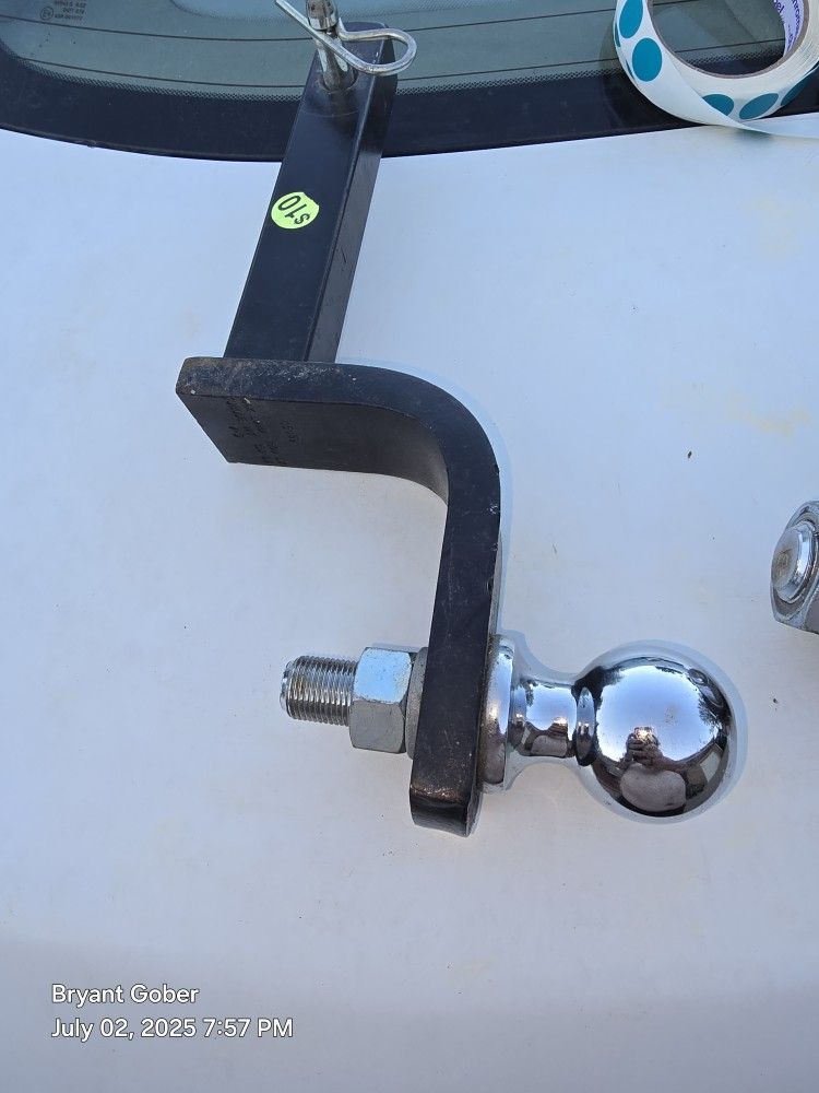 Reese Towpower Hitch Ball and Mount