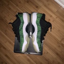 Jordan 11 Snakeskin Size 8.5