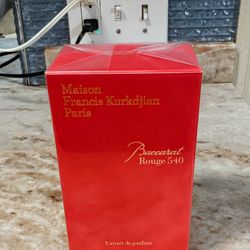 Maison Francis Kurkdjian Baccarat Rouge 540 (Throw me offers/serious buyers only📲)