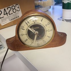 1920 Vintage Clock
