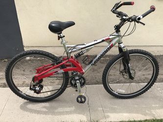Schwinn 26 S40 DSX Mountain Bike Like New Mint for Sale in