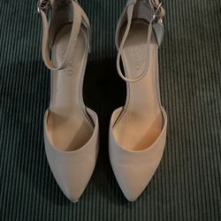 Women’s High Heel Shoes